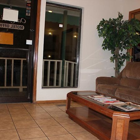Oak Hill Inn And Suites Tahlequah Eksteriør bilde