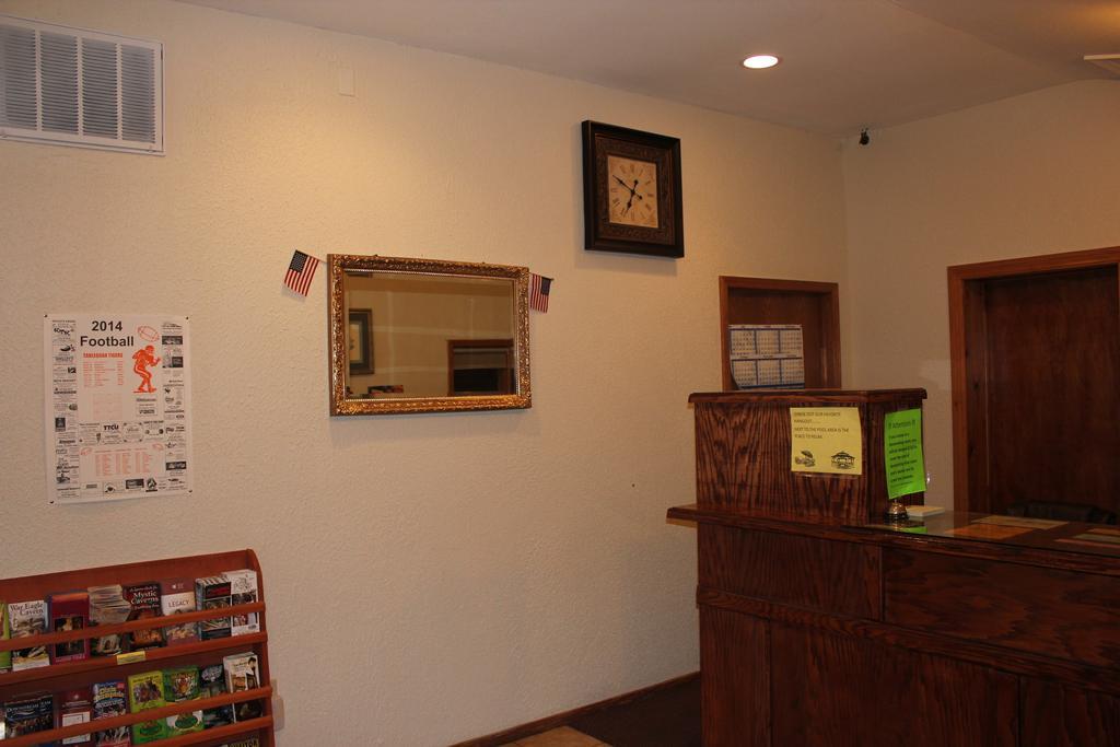 Oak Hill Inn And Suites Tahlequah Eksteriør bilde
